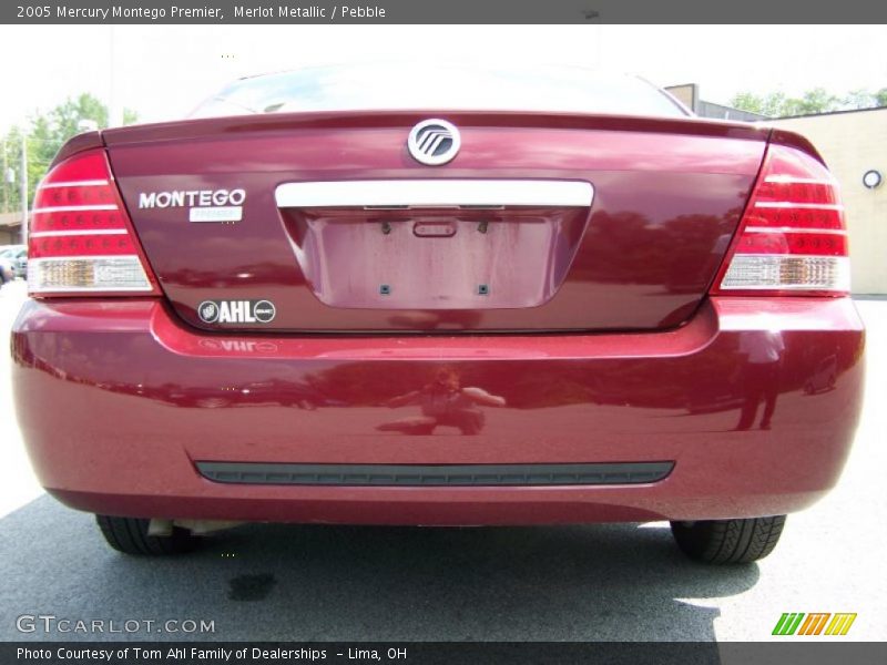 Merlot Metallic / Pebble 2005 Mercury Montego Premier