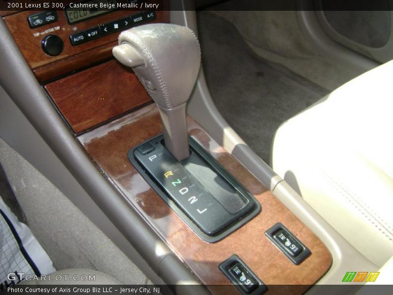 Cashmere Beige Metallic / Ivory 2001 Lexus ES 300