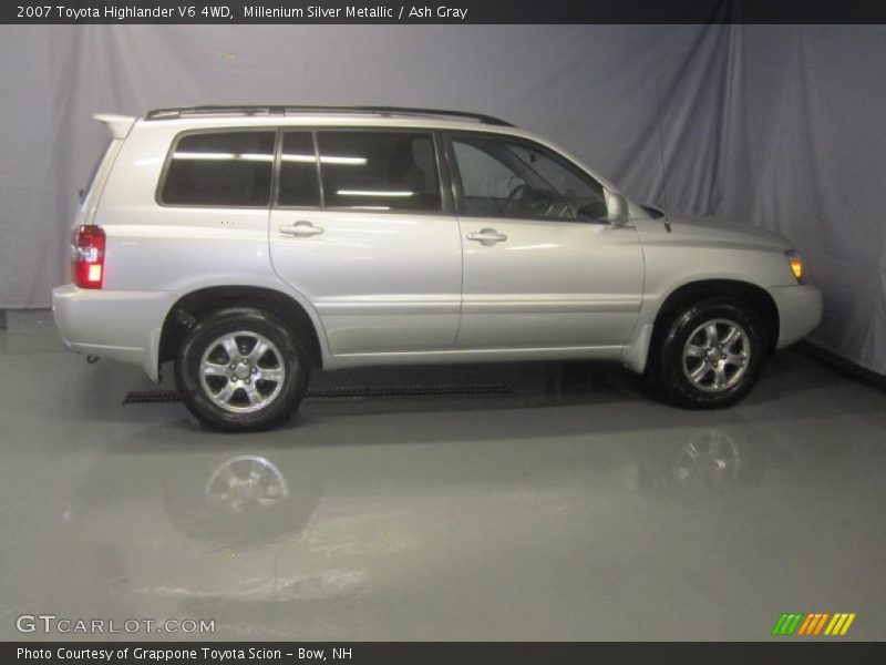 Millenium Silver Metallic / Ash Gray 2007 Toyota Highlander V6 4WD