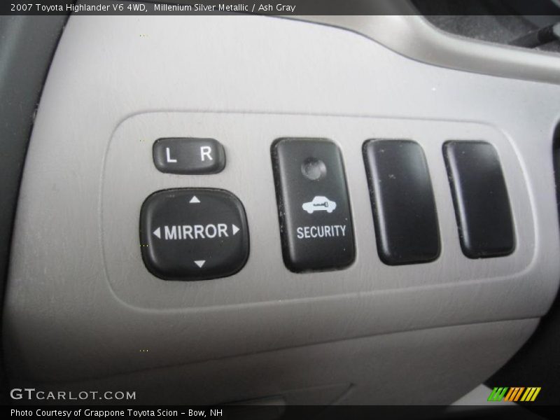 Millenium Silver Metallic / Ash Gray 2007 Toyota Highlander V6 4WD