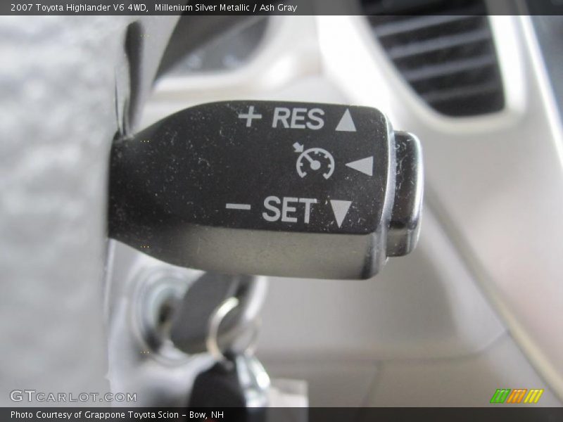 Millenium Silver Metallic / Ash Gray 2007 Toyota Highlander V6 4WD