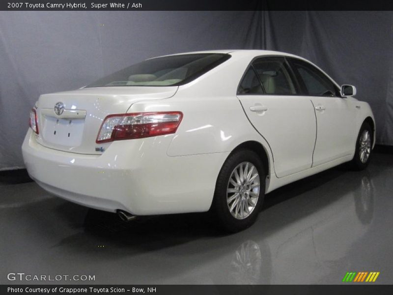 Super White / Ash 2007 Toyota Camry Hybrid