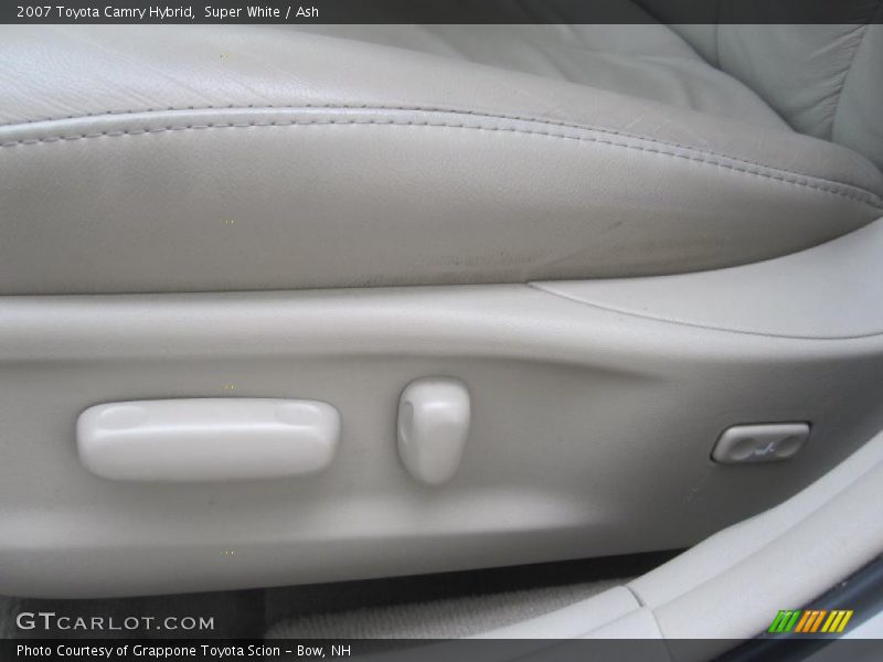 Super White / Ash 2007 Toyota Camry Hybrid