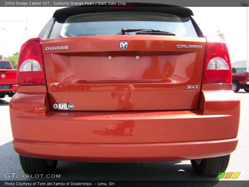 Sunburst Orange Pearl / Dark Slate Gray 2009 Dodge Caliber SXT