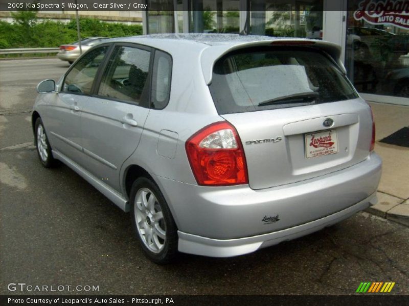 Clear Silver / Gray 2005 Kia Spectra 5 Wagon