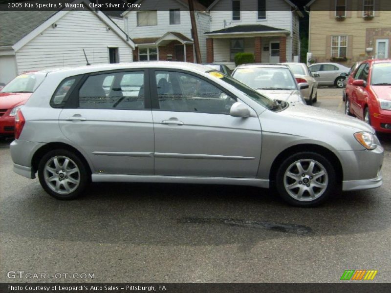Clear Silver / Gray 2005 Kia Spectra 5 Wagon