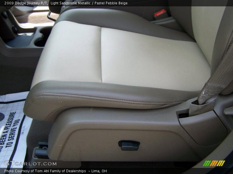 Light Sandstone Metallic / Pastel Pebble Beige 2009 Dodge Journey R/T