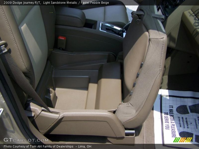 Light Sandstone Metallic / Pastel Pebble Beige 2009 Dodge Journey R/T