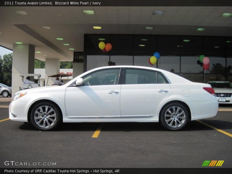 Blizzard White Pearl / Ivory 2011 Toyota Avalon Limited