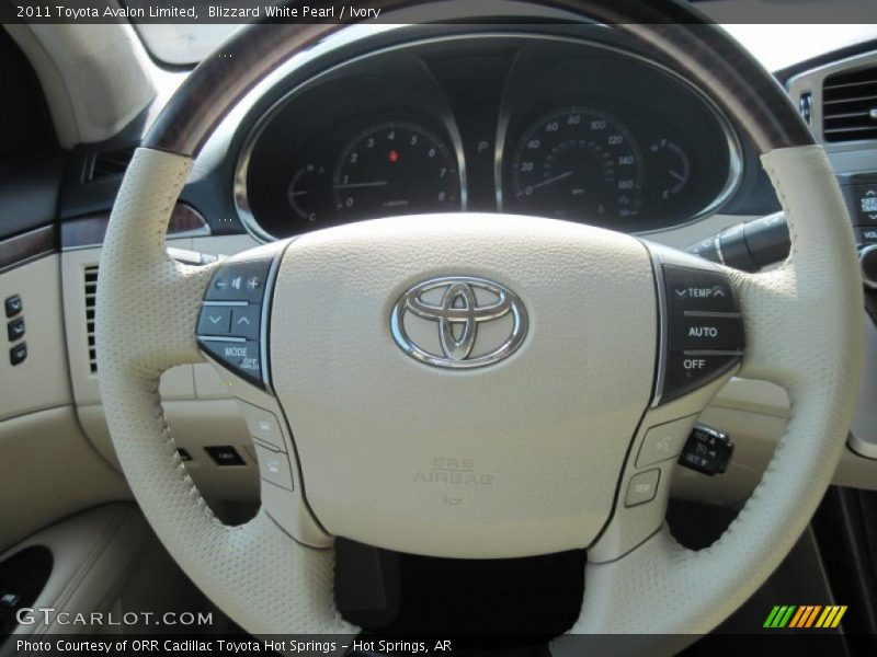Blizzard White Pearl / Ivory 2011 Toyota Avalon Limited