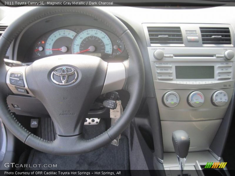 Magnetic Gray Metallic / Dark Charcoal 2011 Toyota Camry SE