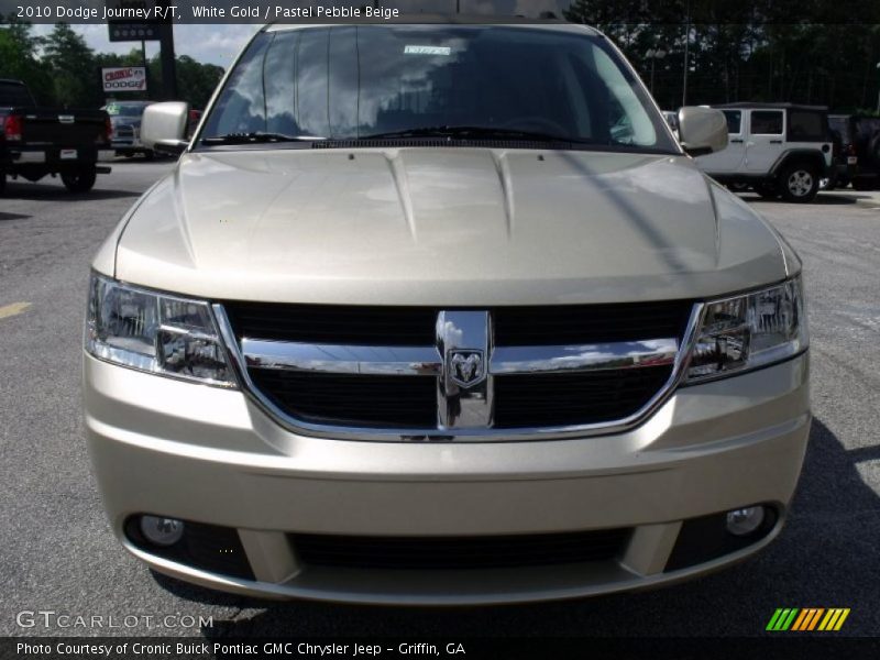 White Gold / Pastel Pebble Beige 2010 Dodge Journey R/T