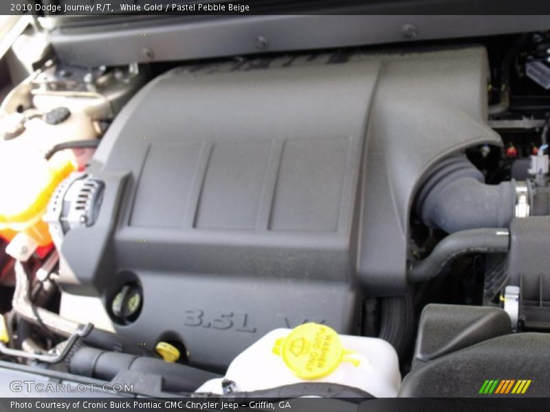 White Gold / Pastel Pebble Beige 2010 Dodge Journey R/T