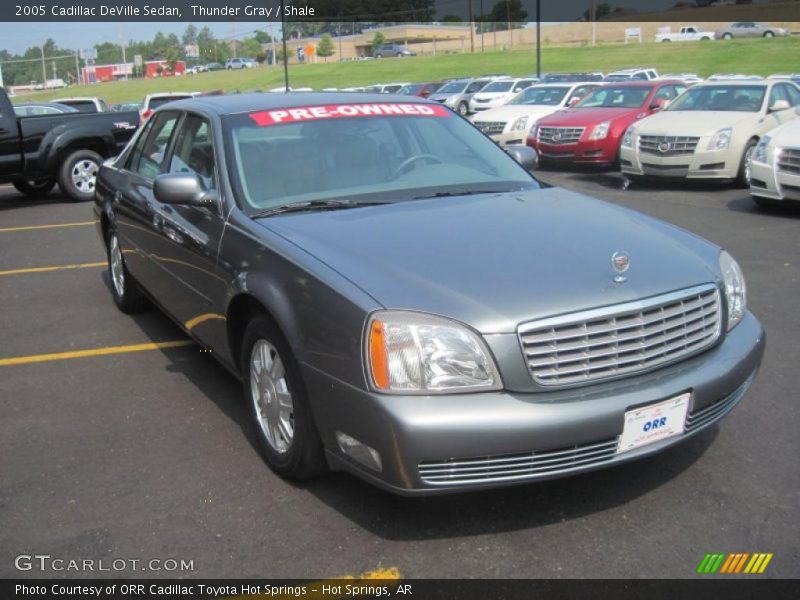 Thunder Gray / Shale 2005 Cadillac DeVille Sedan