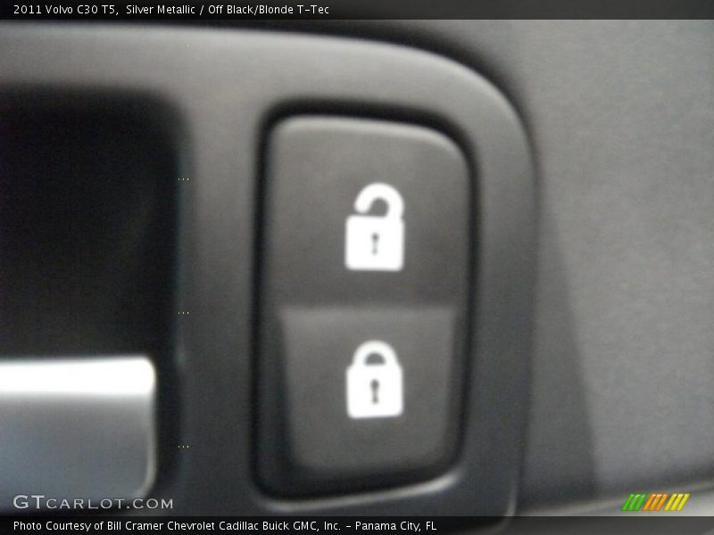 Silver Metallic / Off Black/Blonde T-Tec 2011 Volvo C30 T5
