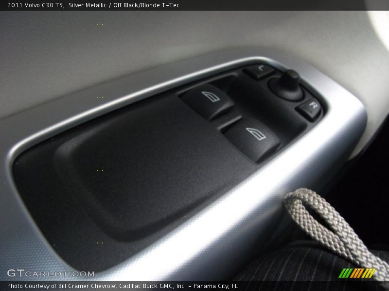 Silver Metallic / Off Black/Blonde T-Tec 2011 Volvo C30 T5