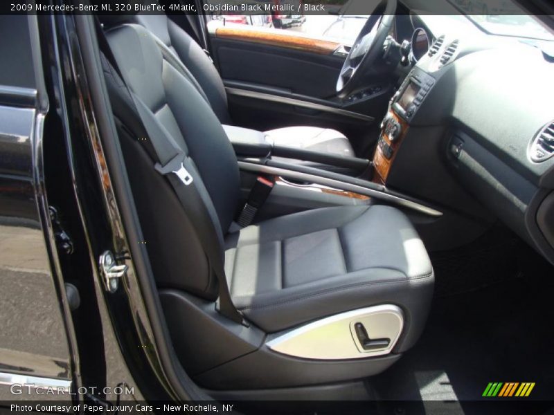 Obsidian Black Metallic / Black 2009 Mercedes-Benz ML 320 BlueTec 4Matic