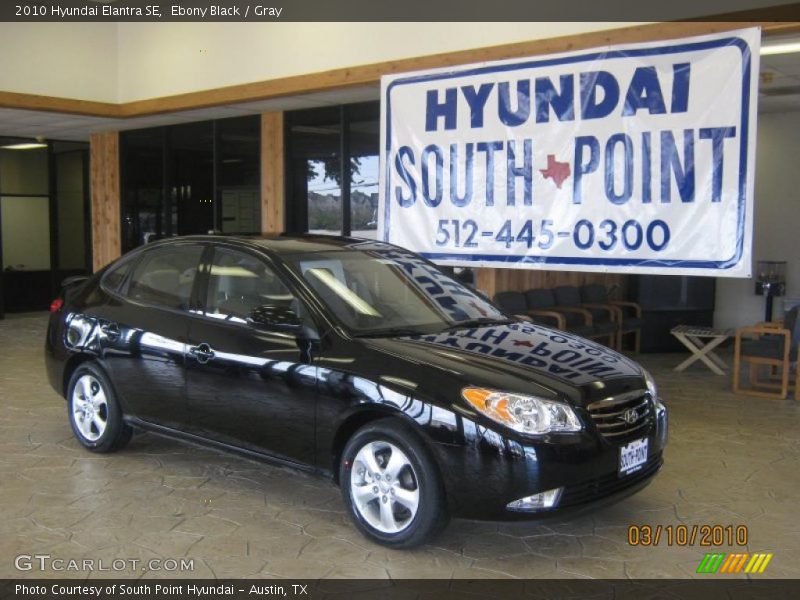 Ebony Black / Gray 2010 Hyundai Elantra SE