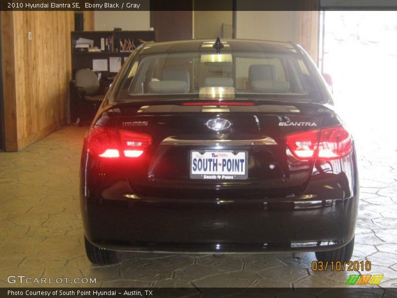 Ebony Black / Gray 2010 Hyundai Elantra SE