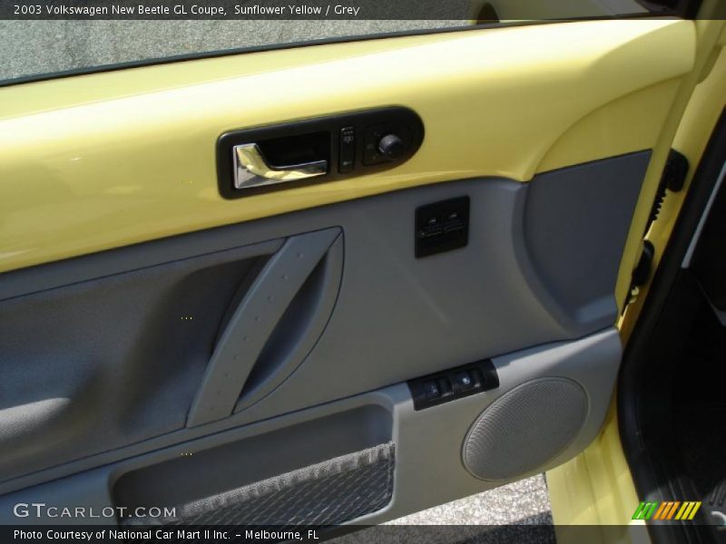 Sunflower Yellow / Grey 2003 Volkswagen New Beetle GL Coupe