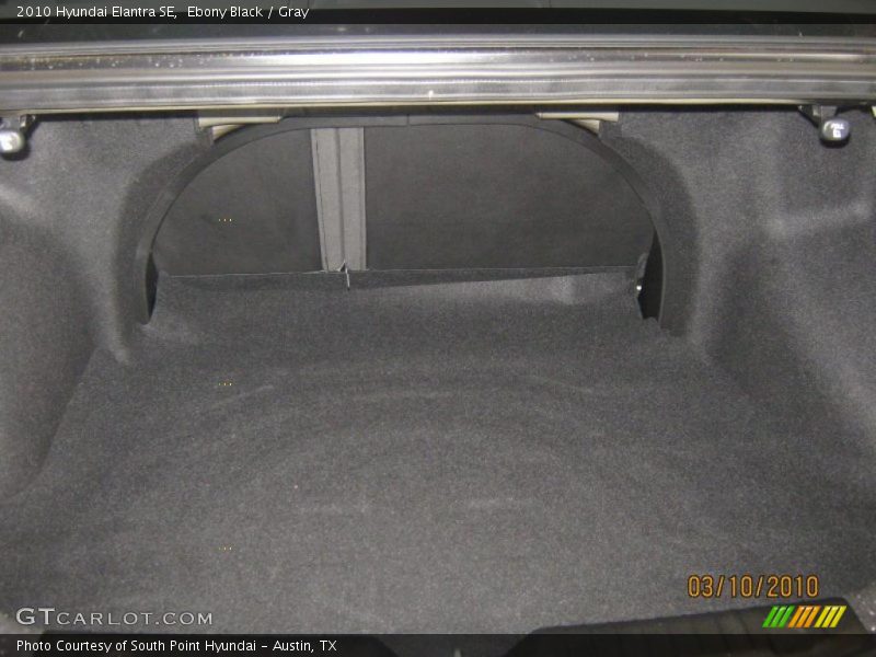 Ebony Black / Gray 2010 Hyundai Elantra SE