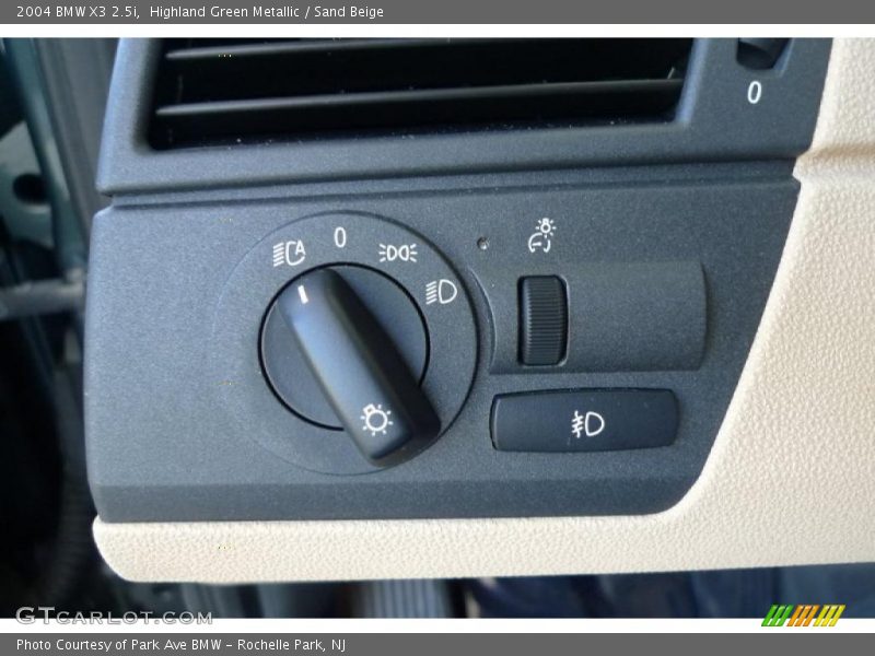 Highland Green Metallic / Sand Beige 2004 BMW X3 2.5i
