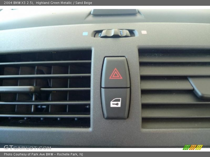 Highland Green Metallic / Sand Beige 2004 BMW X3 2.5i
