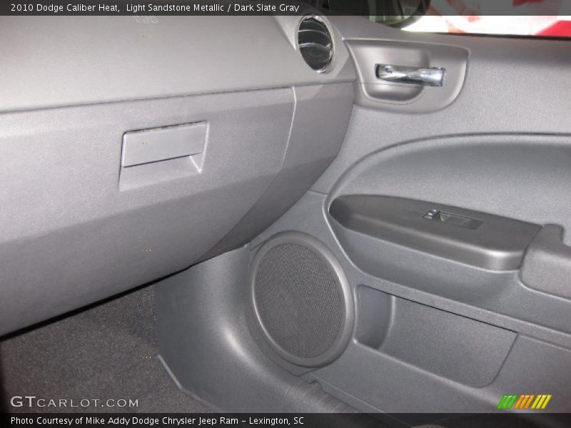 Light Sandstone Metallic / Dark Slate Gray 2010 Dodge Caliber Heat