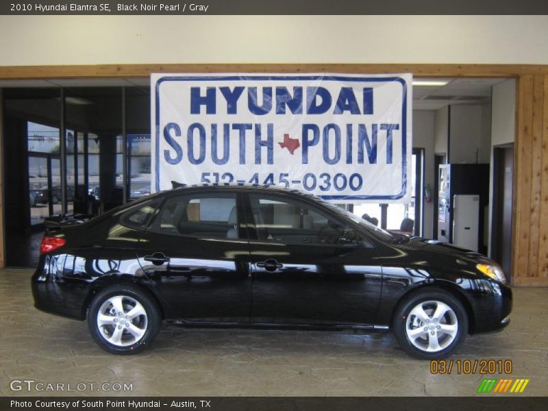 Black Noir Pearl / Gray 2010 Hyundai Elantra SE