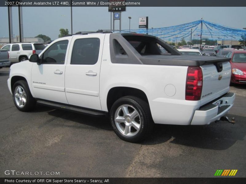 Summit White / Ebony/Light Cashmere 2007 Chevrolet Avalanche LTZ 4WD