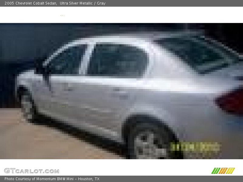 Ultra Silver Metallic / Gray 2005 Chevrolet Cobalt Sedan