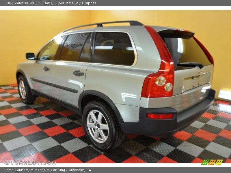 Silver Metallic / Graphite 2004 Volvo XC90 2.5T AWD