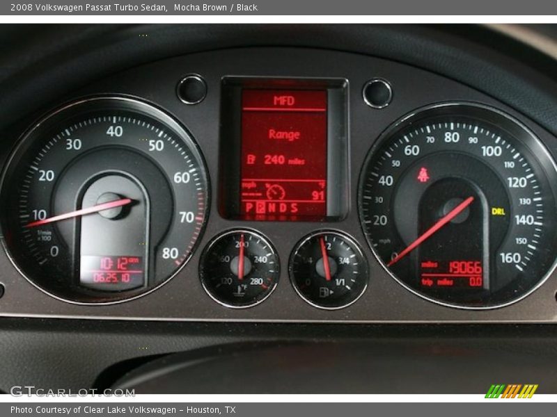 Mocha Brown / Black 2008 Volkswagen Passat Turbo Sedan