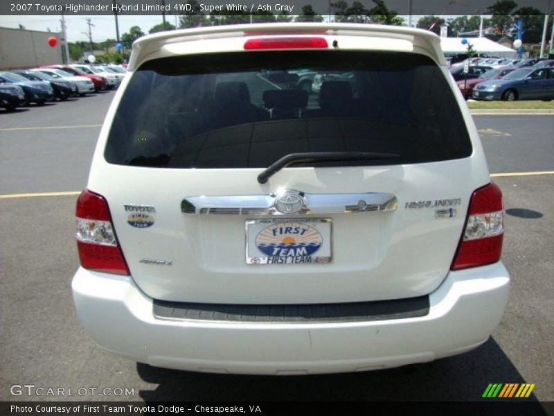 Super White / Ash Gray 2007 Toyota Highlander Hybrid Limited 4WD
