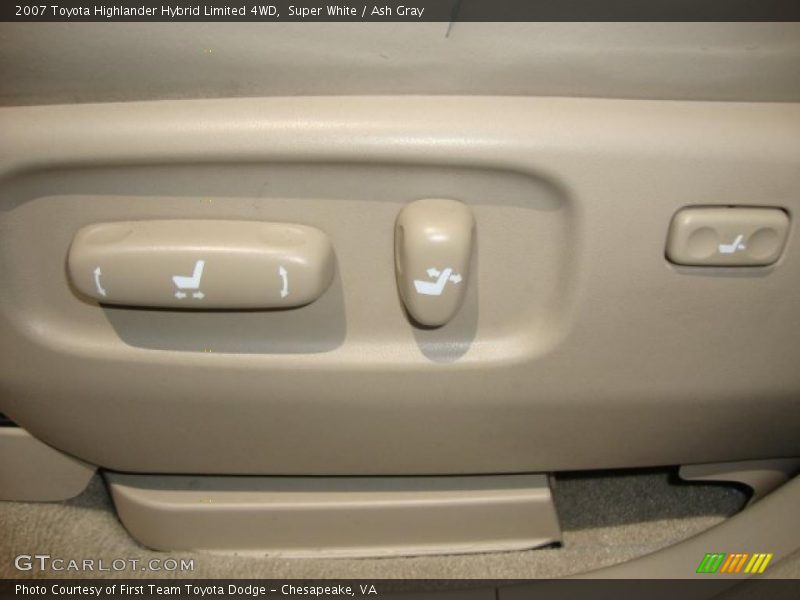 Super White / Ash Gray 2007 Toyota Highlander Hybrid Limited 4WD