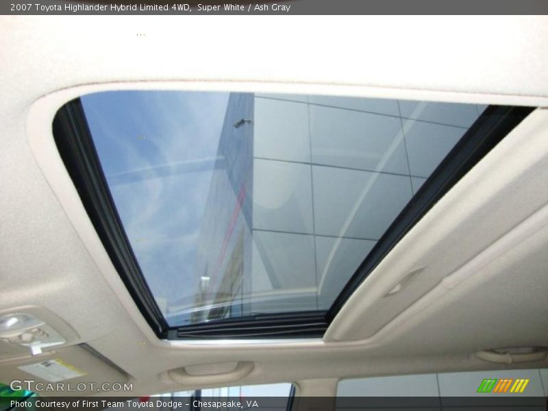 Super White / Ash Gray 2007 Toyota Highlander Hybrid Limited 4WD