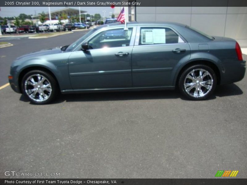 Magnesium Pearl / Dark Slate Gray/Medium Slate Gray 2005 Chrysler 300