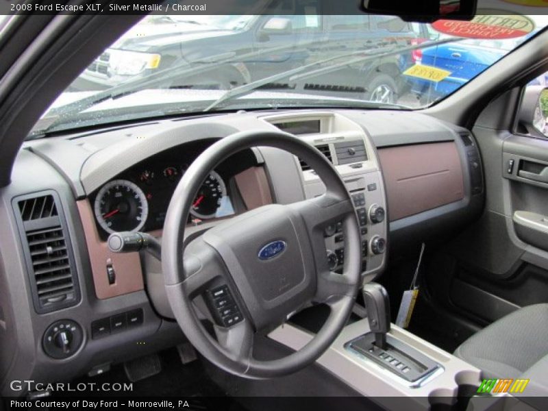Silver Metallic / Charcoal 2008 Ford Escape XLT
