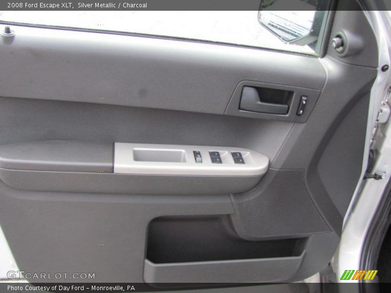 Silver Metallic / Charcoal 2008 Ford Escape XLT