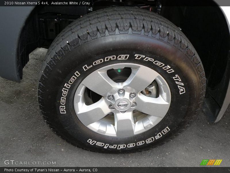 Avalanche White / Gray 2010 Nissan Xterra S 4x4