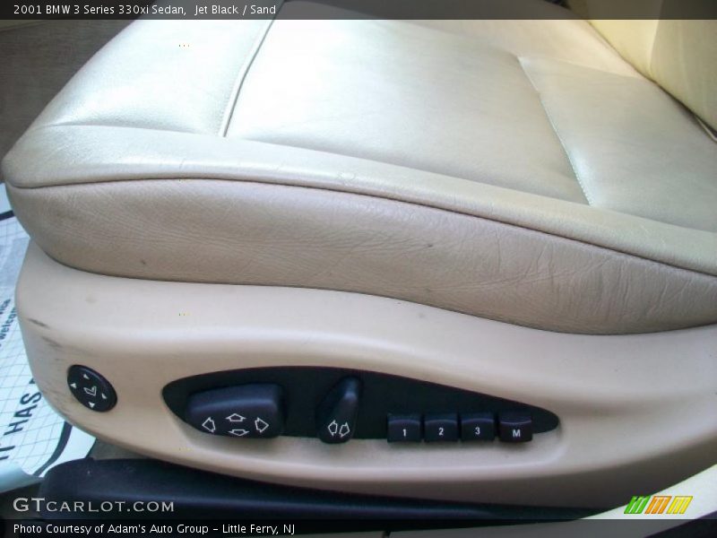 Jet Black / Sand 2001 BMW 3 Series 330xi Sedan