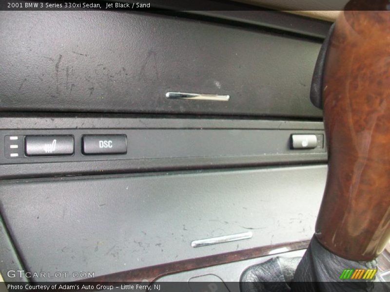 Jet Black / Sand 2001 BMW 3 Series 330xi Sedan