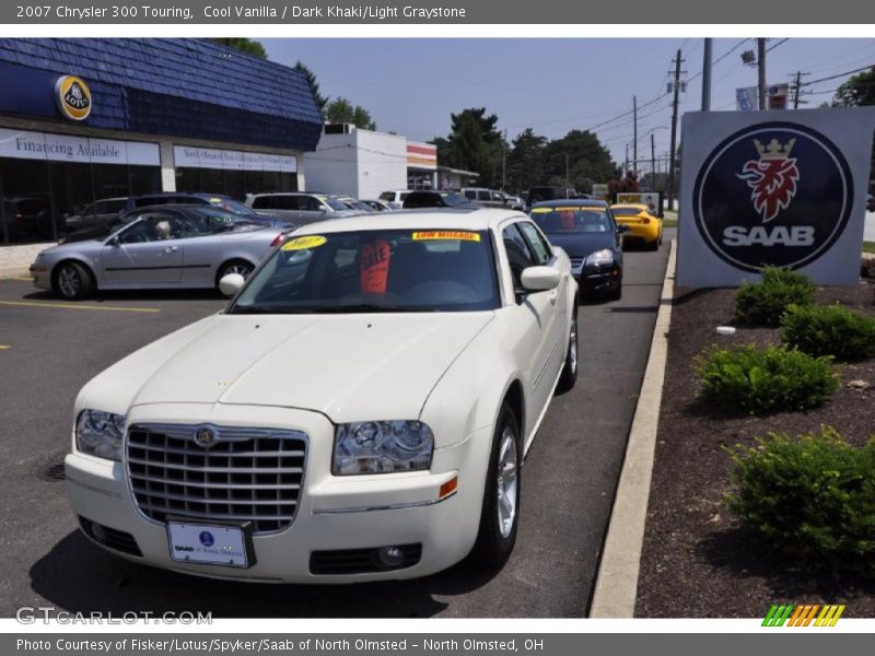 Cool Vanilla / Dark Khaki/Light Graystone 2007 Chrysler 300 Touring