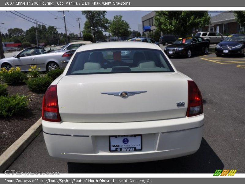 Cool Vanilla / Dark Khaki/Light Graystone 2007 Chrysler 300 Touring