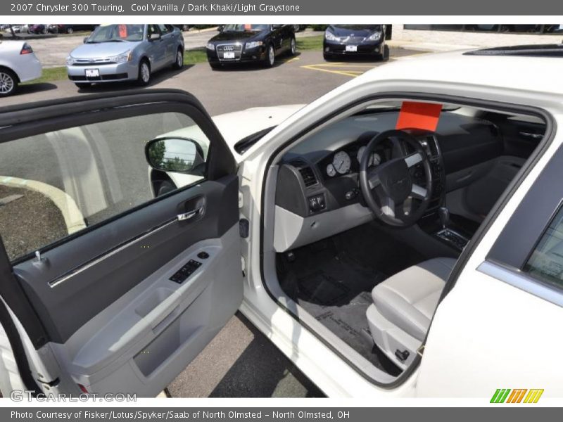 Cool Vanilla / Dark Khaki/Light Graystone 2007 Chrysler 300 Touring