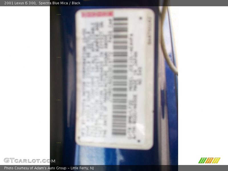 Spectra Blue Mica / Black 2001 Lexus IS 300