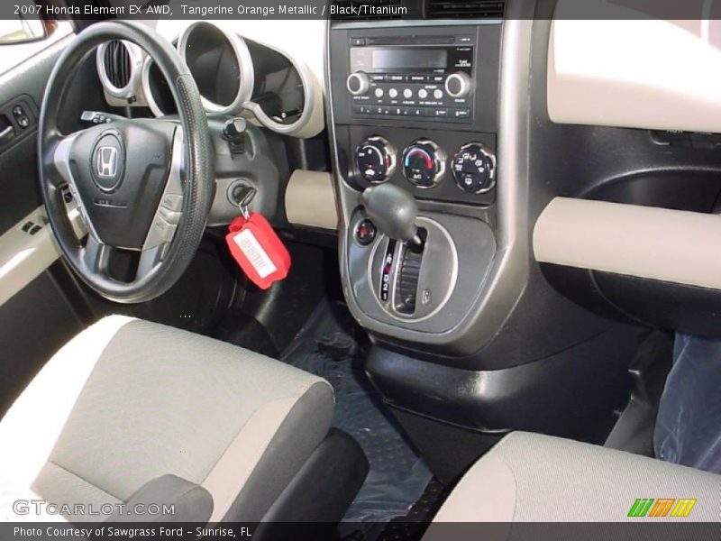 Tangerine Orange Metallic / Black/Titanium 2007 Honda Element EX AWD