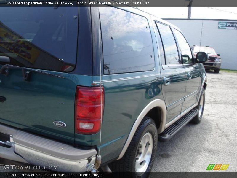 Pacific Green Metallic / Medium Prairie Tan 1998 Ford Expedition Eddie Bauer 4x4