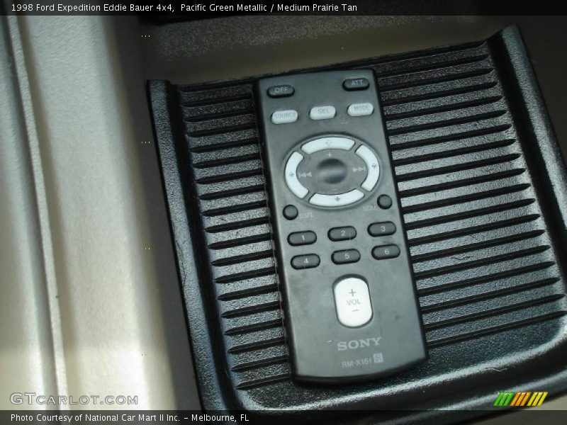 Pacific Green Metallic / Medium Prairie Tan 1998 Ford Expedition Eddie Bauer 4x4