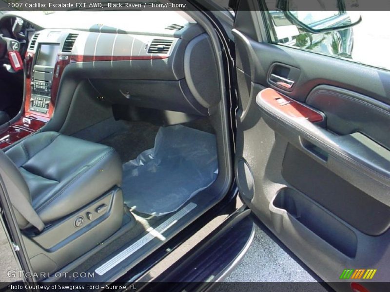 Black Raven / Ebony/Ebony 2007 Cadillac Escalade EXT AWD